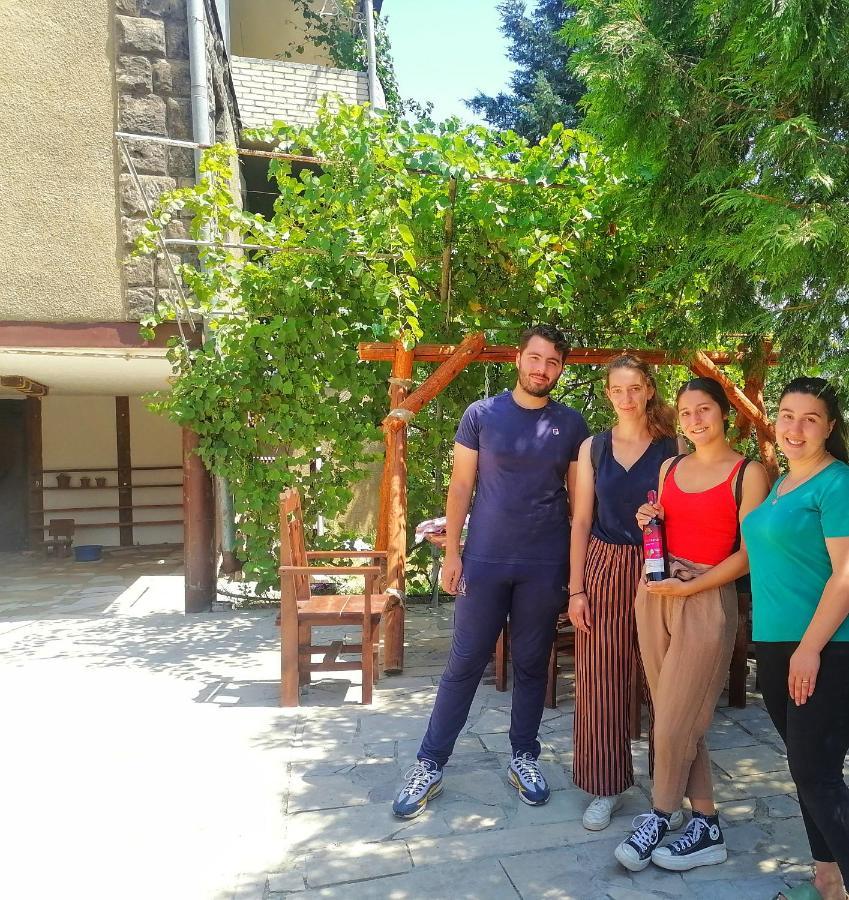 Elegaya Guest House Idzsevan Kültér fotó