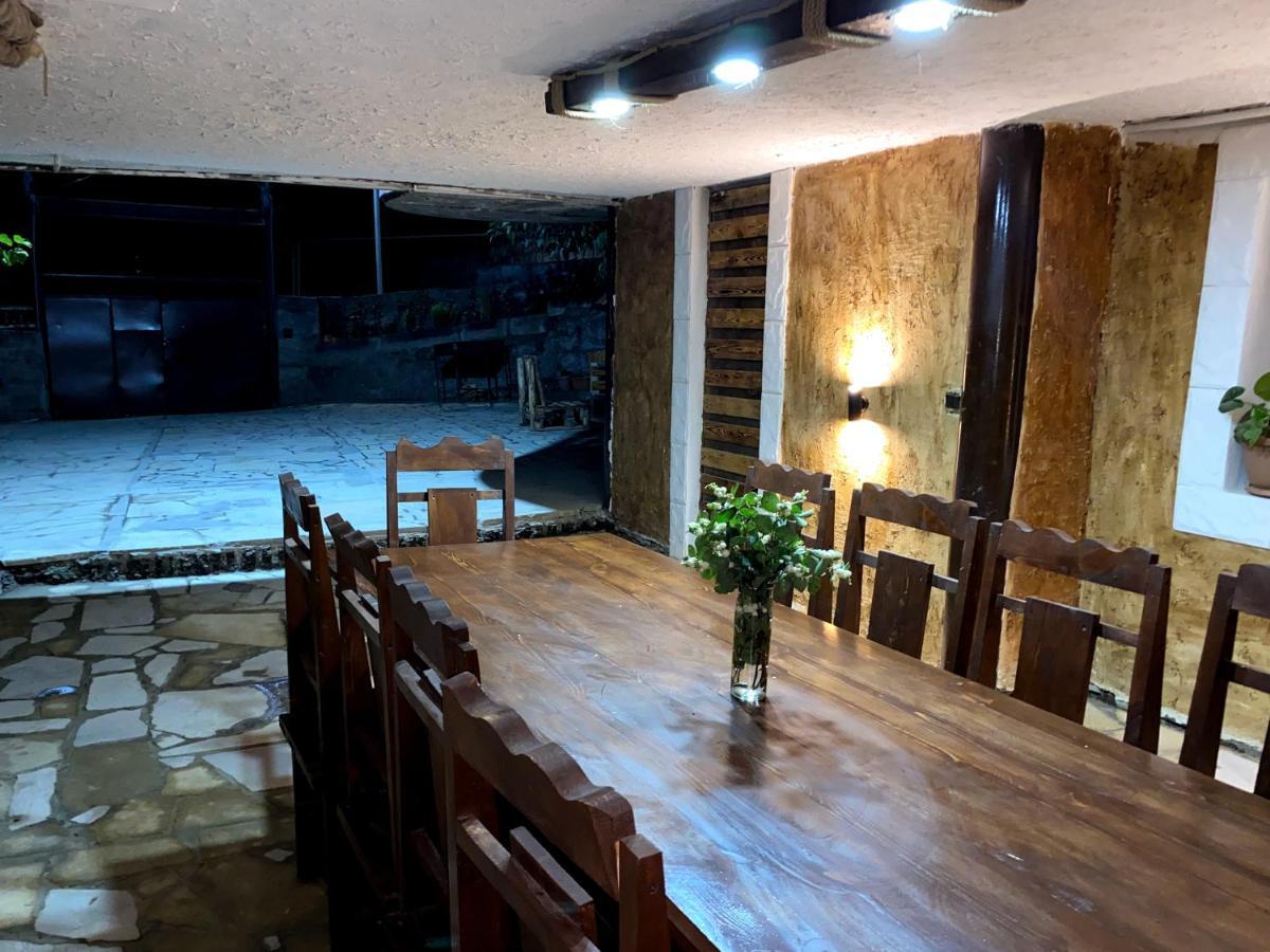 Elegaya Guest House Idzsevan Kültér fotó