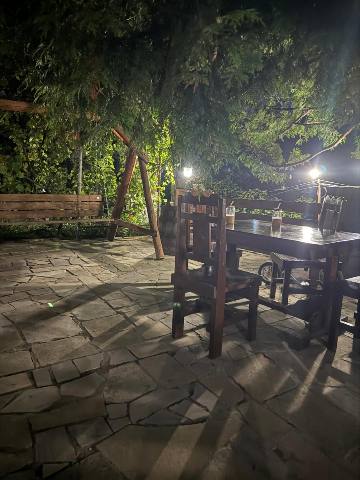 Elegaya Guest House Idzsevan Kültér fotó